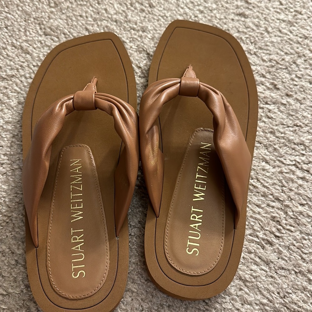 Stuart Weizman Brown Flip Flops Sandal Size 5.5/ … - image 3